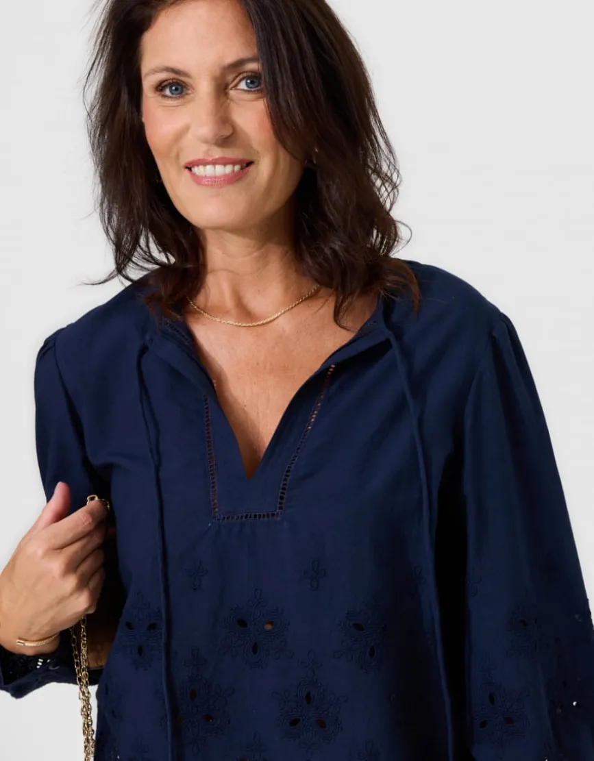 Blouse broderie marine