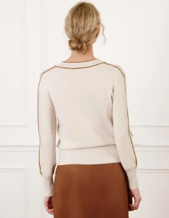 Pull beige col V rayures