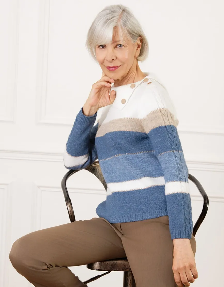 Pull duveteux bleu rayé